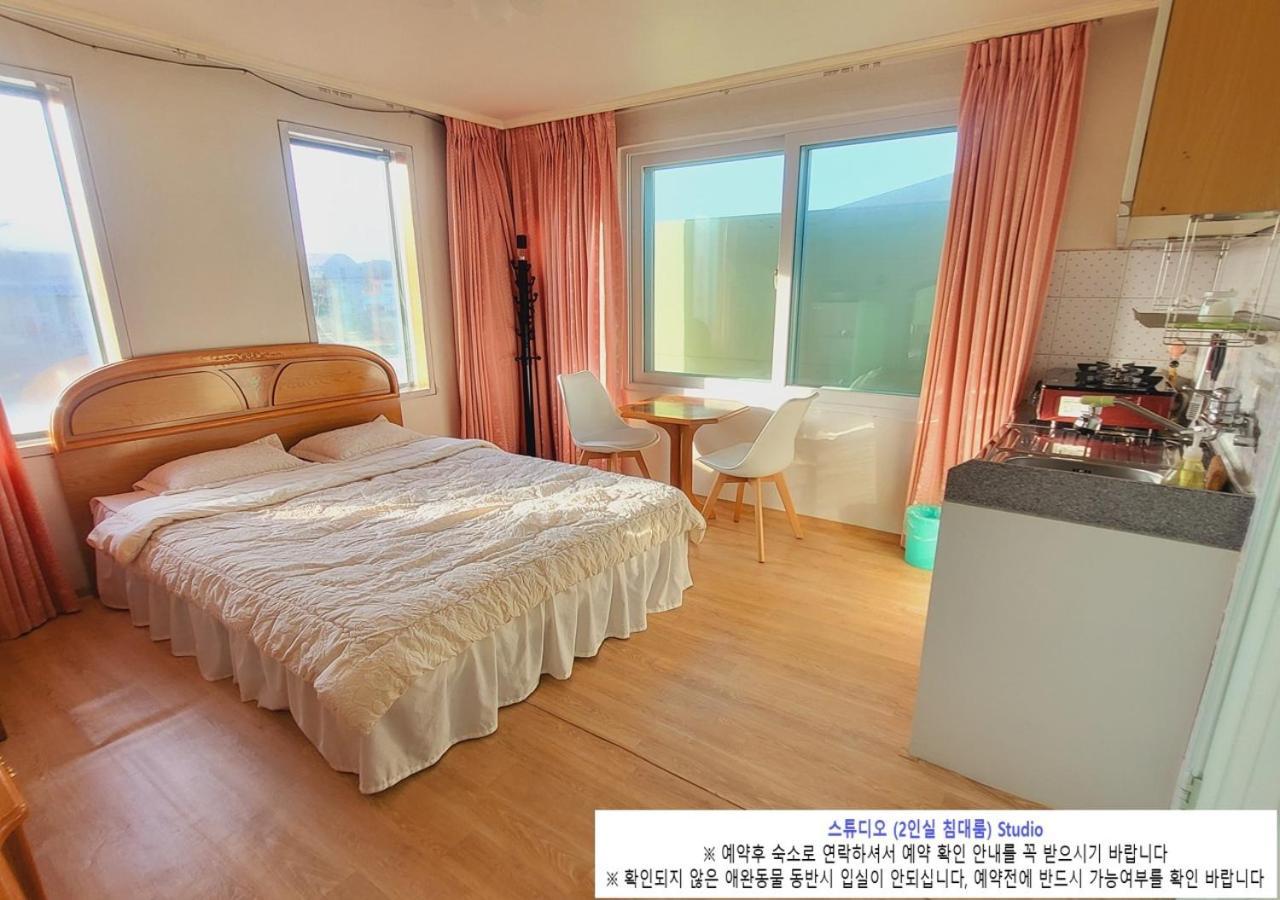 Vila Seaside Minbak Goseong  Exteriér fotografie