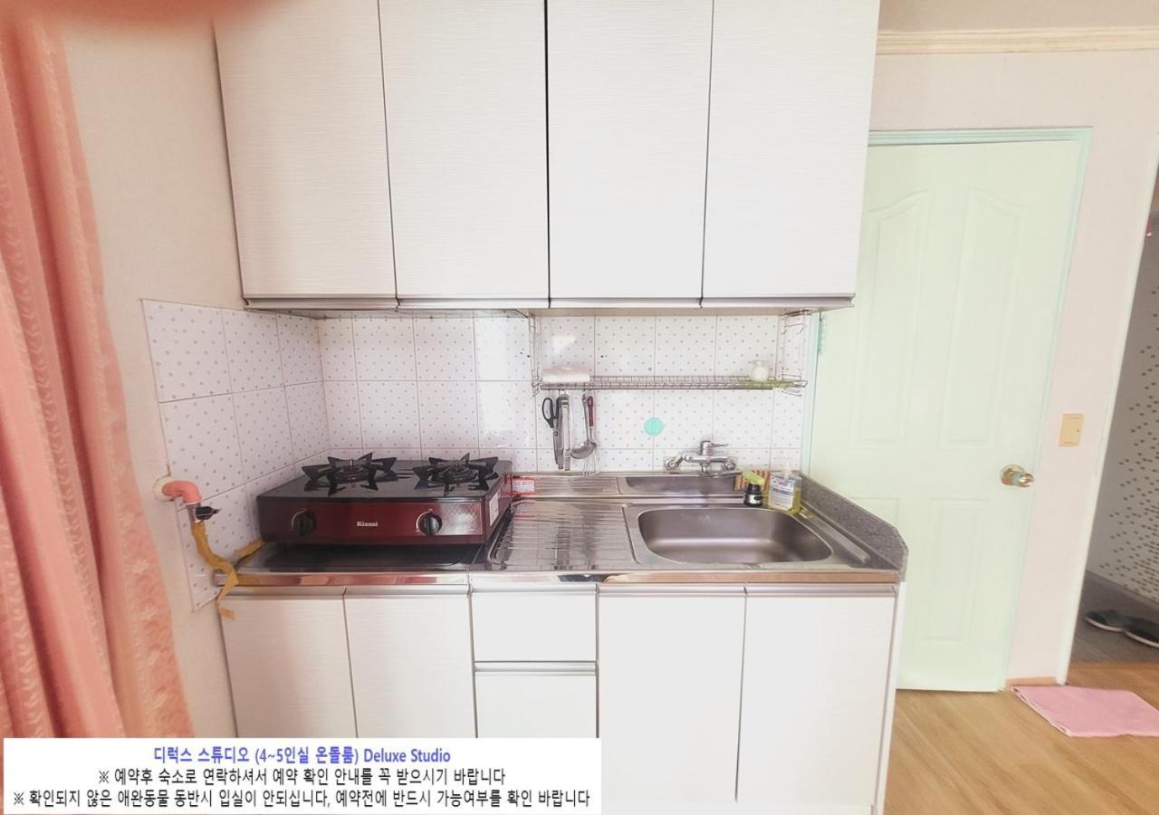 Vila Seaside Minbak Goseong  Exteriér fotografie