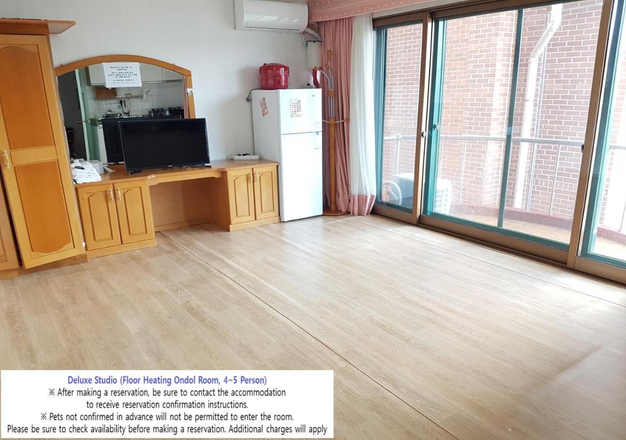 Vila Seaside Minbak Goseong  Exteriér fotografie