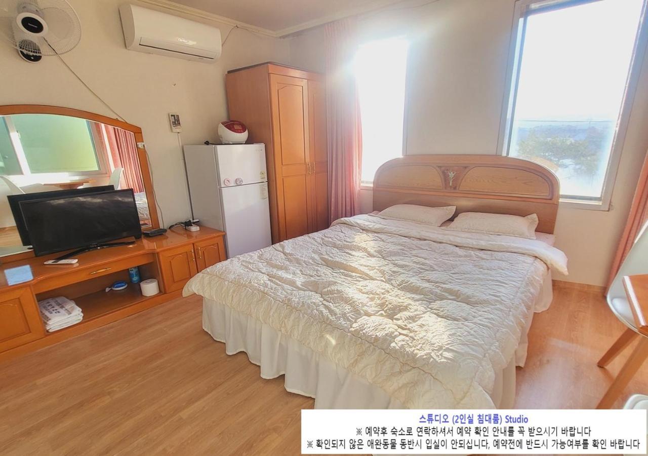 Vila Seaside Minbak Goseong  Exteriér fotografie