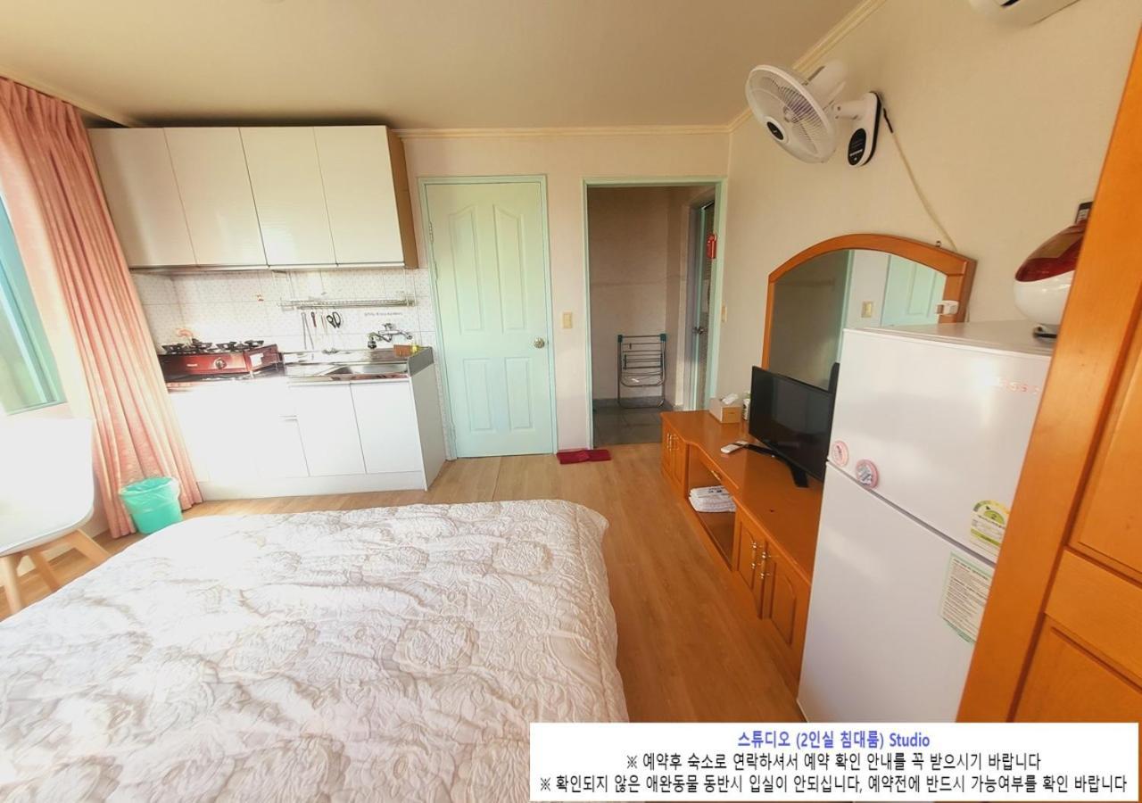 Vila Seaside Minbak Goseong  Exteriér fotografie